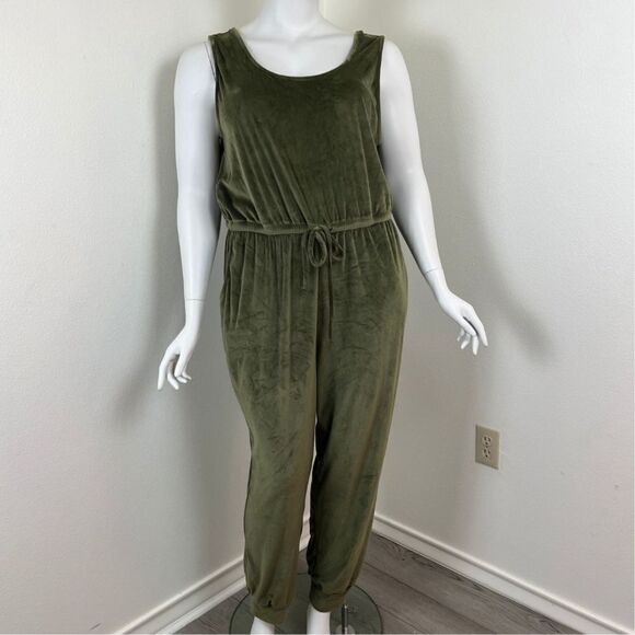 Derek Heart Womens Size 3X Green Velvet Tank Jogger Sleeveless NEW Jumpsuit - Picture 7 of 12